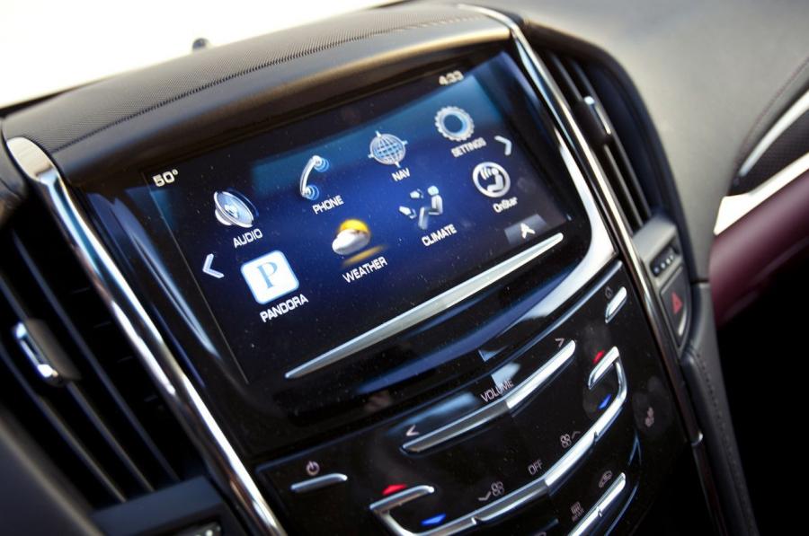  Cadillac ATS 3.6 AWD 2013 года  (фото 12 из 27)